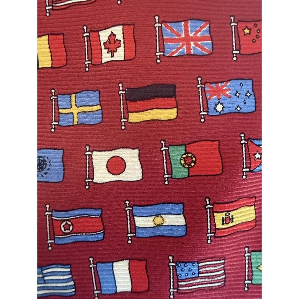 FACONNABLE 100% Silk Tie Hand Made ITALY Designer World Flag NWT - Picture 2 of 7